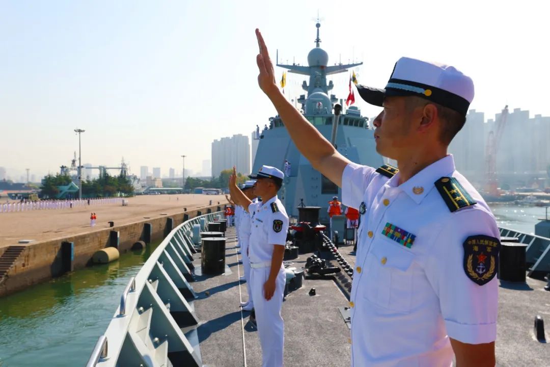 海军第42批护航编队起航奔赴亚丁湾 (http://www.ix89.net/) 军事 第3张
