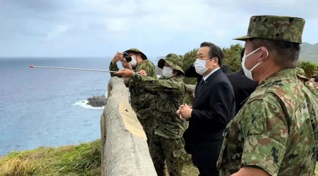 日媒：日防相视察与那国岛 还确认110公里外台湾方位 (http://www.ix89.net/) 军事 第1张