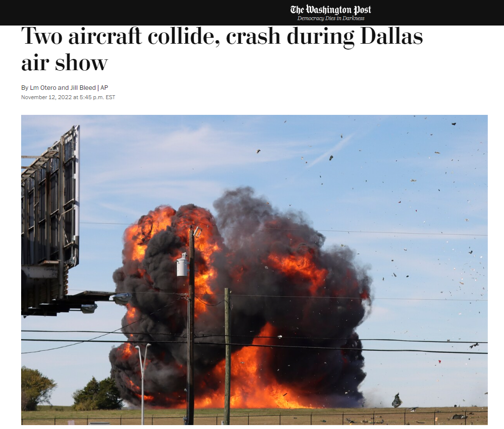 美得州两架二战时期老飞机相撞坠毁 现场画面曝光