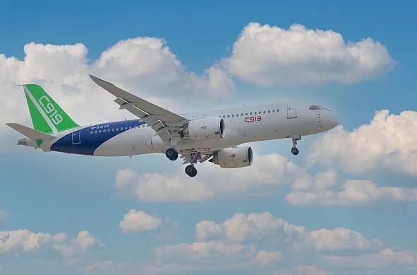 东航宣布首批引进5架 成为全球首家运营C919航空公司