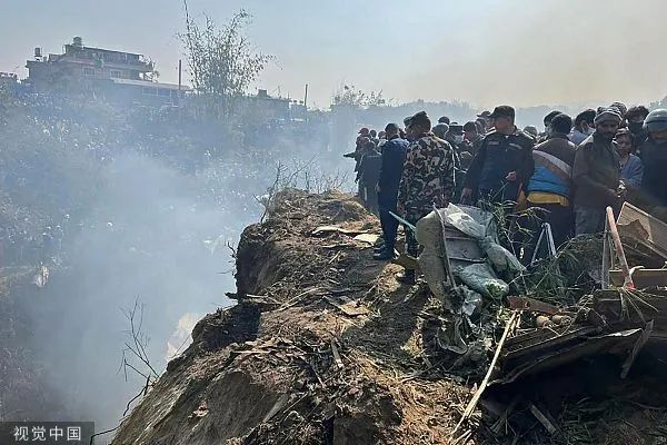 克宫称：普京就尼泊尔坠机事故向尼泊尔总统致慰问电