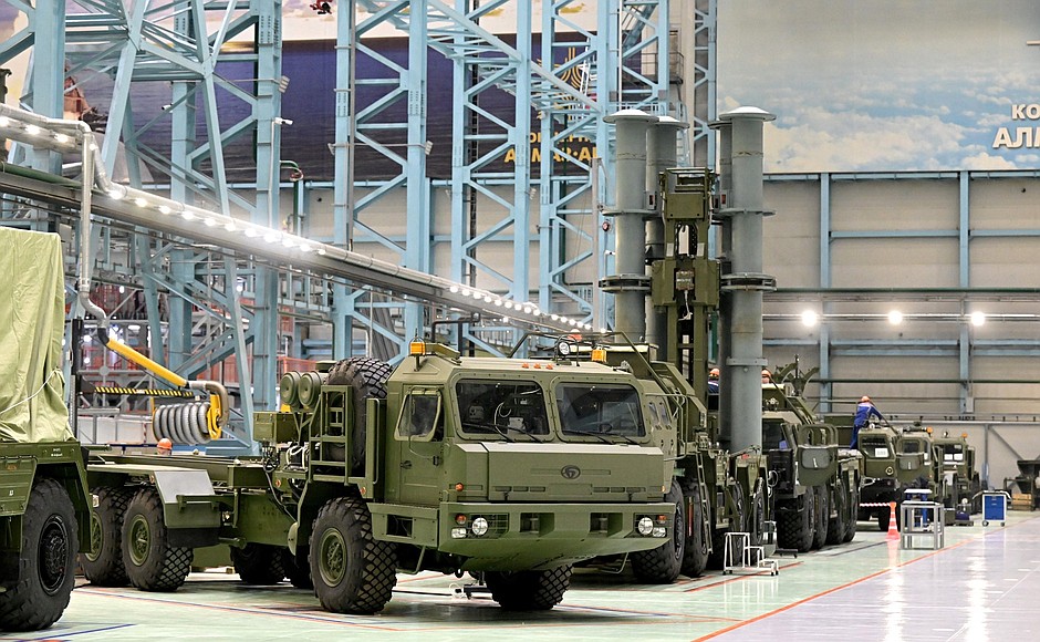 普京强调俄在乌克兰战场必胜:防空导弹年产量是美3倍