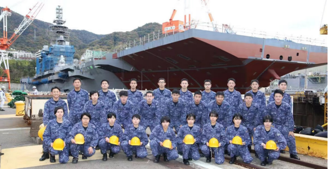 日媒：日本加贺号正进行航母化改造，舰首已从梯形变方形