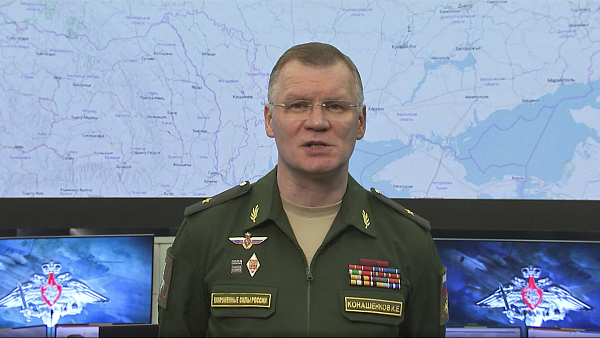 俄罗斯国防部发言人科纳申科夫在新闻发布会上（资料图）