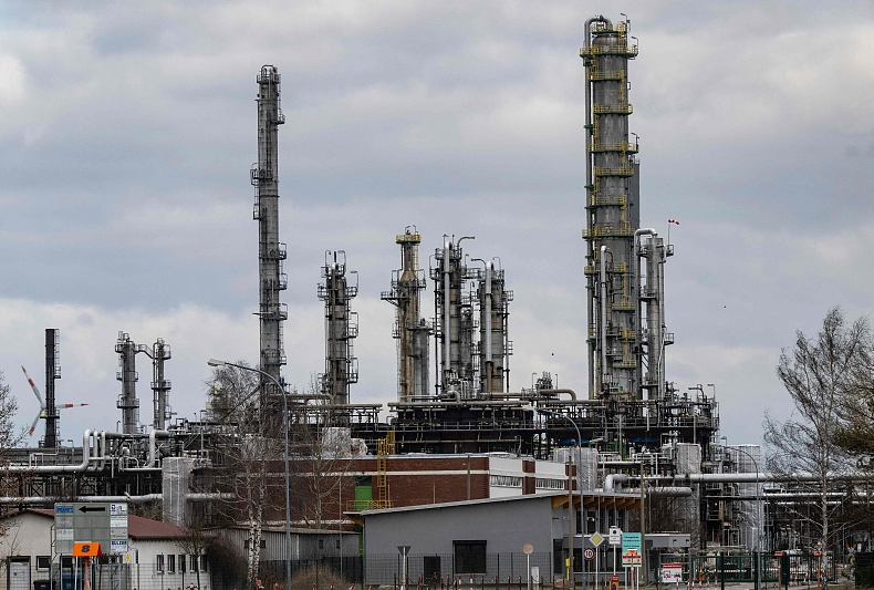 外媒:德国将接管俄石油在德子公司 称为确保能源安全