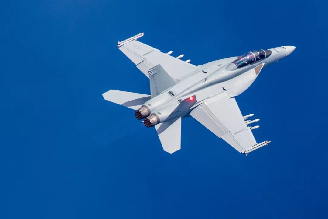 F-18FսӾй